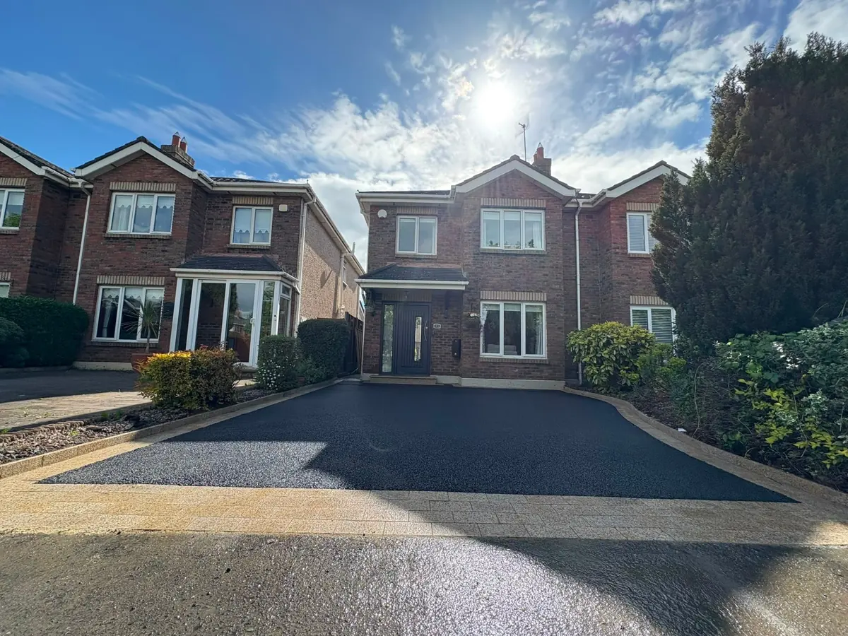 Premium tarmac driveway in Dublin